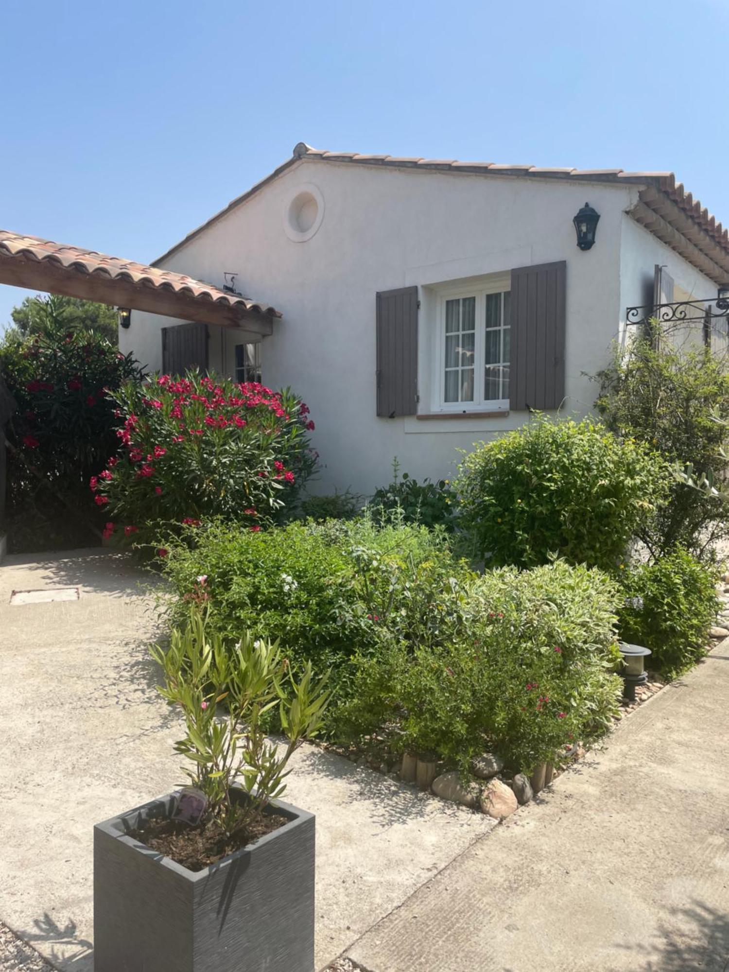 Villa Le Luberon Mérindol Екстериор снимка